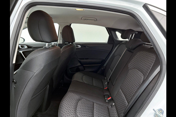 Kia Ceed 1.4 T-GDi DynamicLine CAMERA | CARPLAY | WINTER-PACK