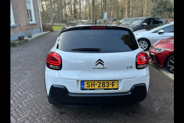 Citroën C3 1.2 Shine Navi, Camera, Carplay, 17" LMV, Trekhaak afn.