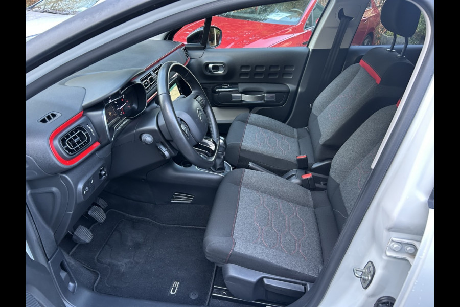 Citroën C3 1.2 Shine Navi, Camera, Carplay, 17" LMV, Trekhaak afn.