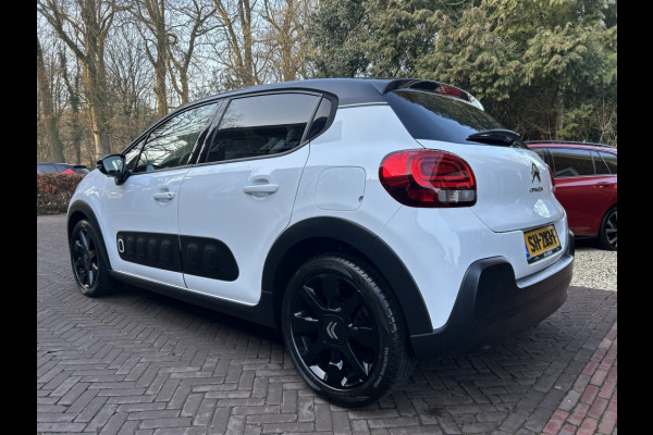 Citroën C3 1.2 Shine Navi, Camera, Carplay, 17" LMV, Trekhaak afn.