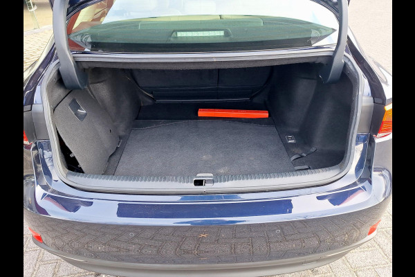 Lexus IS 300h Luxury Line | Leder beige | Camera | DAB+ | LED | occasion