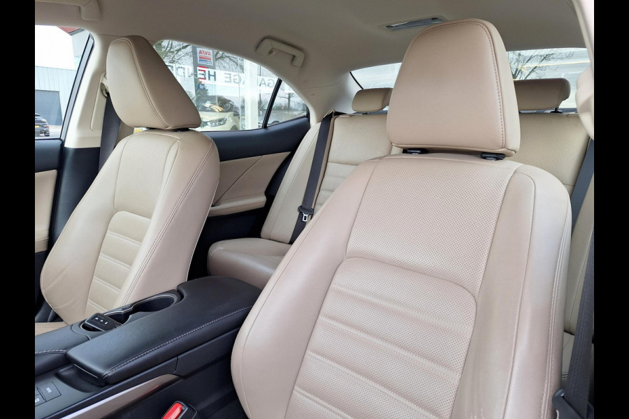 Lexus IS 300h Luxury Line | Leder beige | Camera | DAB+ | LED | occasion