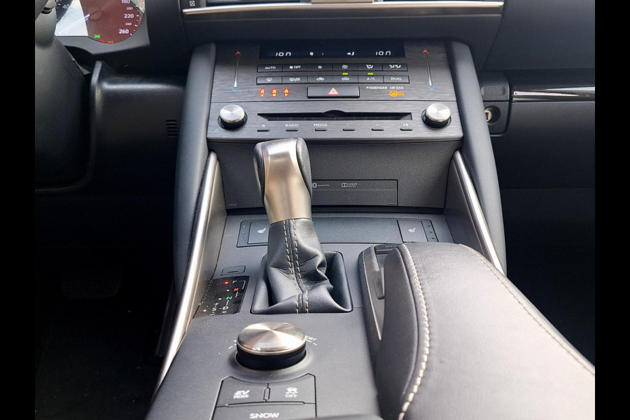 Lexus IS 300h Luxury Line | Leder beige | Camera | DAB+ | LED | occasion