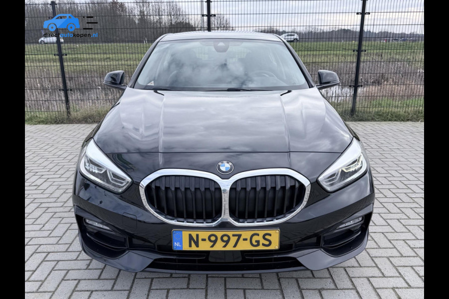BMW 1-serie 118i Business Edition Plus | Camera | PDC | Stoelverw. | Sport pakket