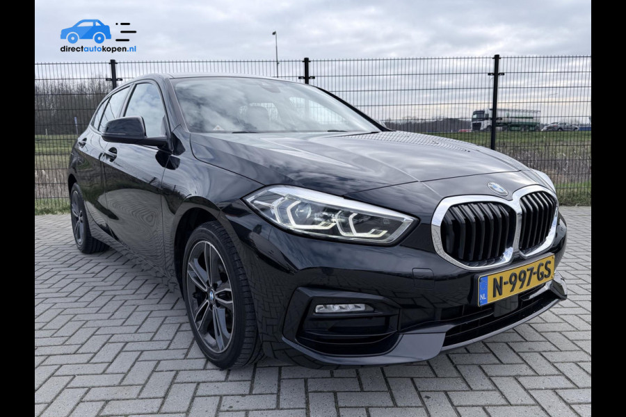 BMW 1-serie 118i Business Edition Plus | Camera | PDC | Stoelverw. | Sport pakket