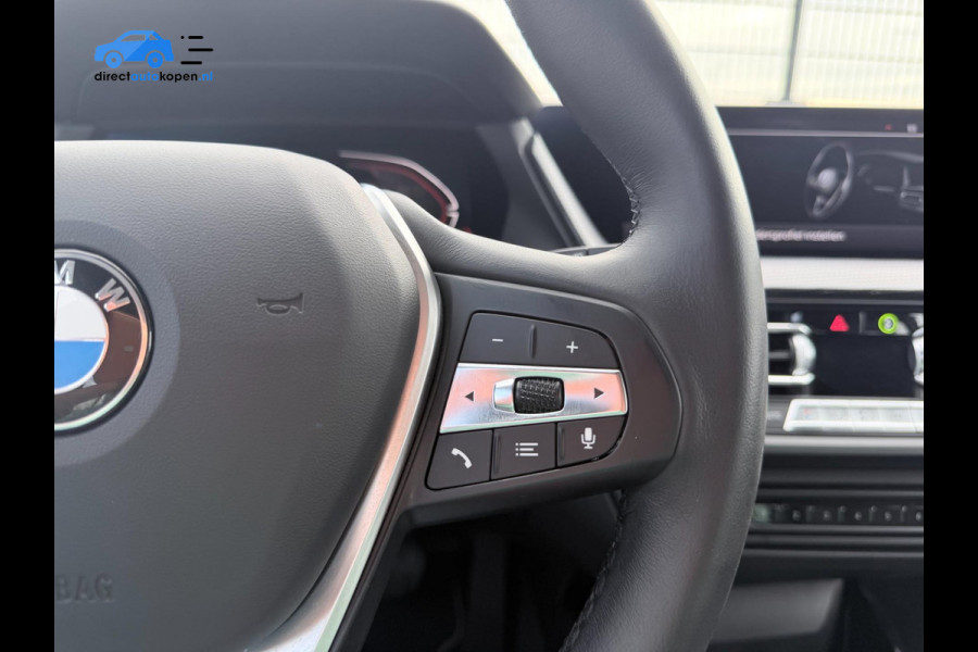 BMW 1-serie 118i Business Edition Plus | Camera | PDC | Stoelverw. | Sport pakket
