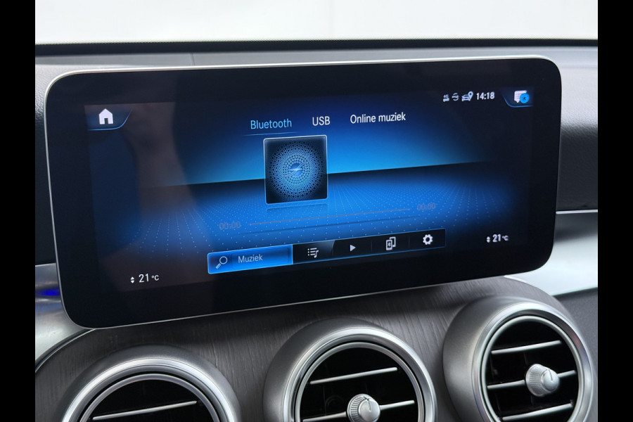 Mercedes-Benz GLC Coupé 300 e 4MATIC AMG line | Schuifdak Burmester Trekhaak