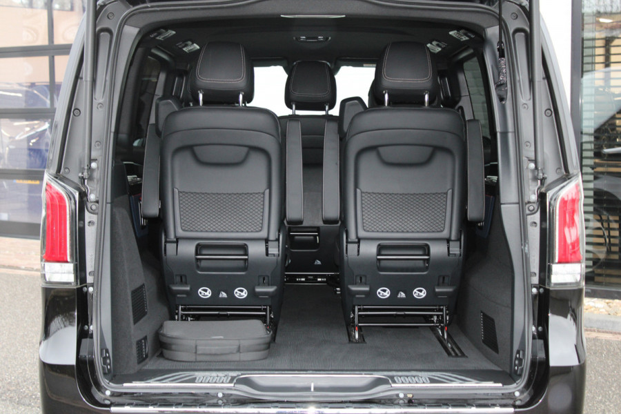 Mercedes-Benz Eqv 300 / AMG / 7-Persoons / Luchtvering / Electr Stoelen / Burmester / Vol Opties / NIEUWSTAAT