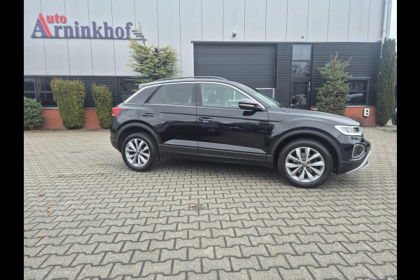 Volkswagen T-Roc 1.5 TSI Life Business