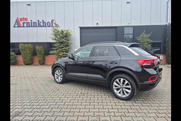 Volkswagen T-Roc 1.5 TSI Life Business