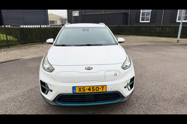 Kia e-Niro ExecutiveLine 64 kWh SOH 100% LEER NAVI CAMERA APPLE CARPLY