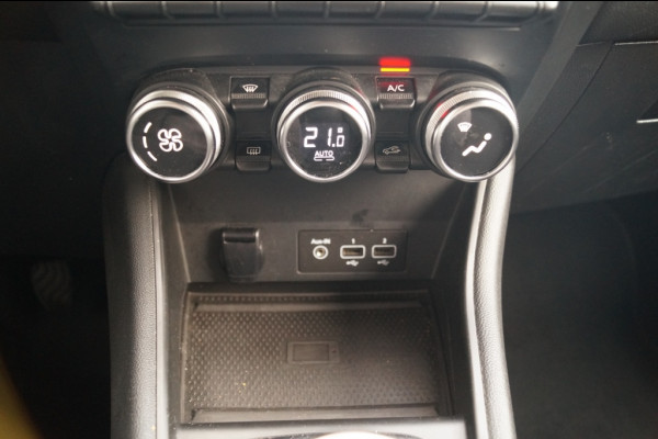 Renault Captur 1.0 TCe Intens -NAVI-ECC-PDC-LED-