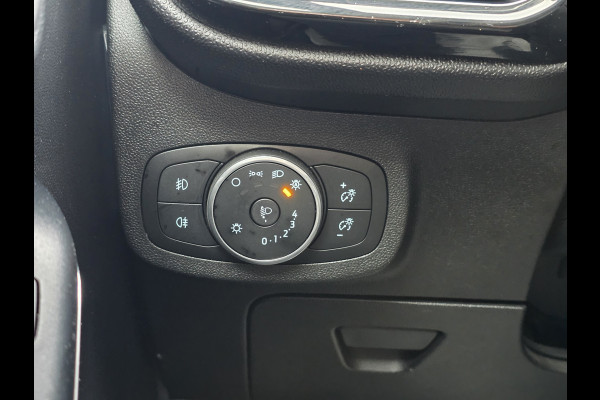 Ford Fiesta 1.0 EcoBoost Titanium CLIMA / CRUISE / NAVI / PDC