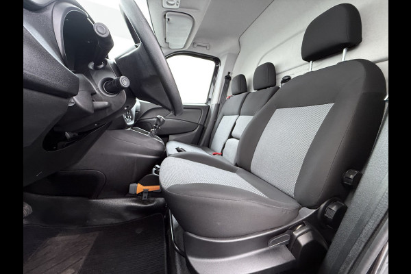 Fiat Doblò Cargo 1.6 MJ L1H1 ECO JET, 3 persoon, EURO 6, Cruise Control, airco, navigatie, 6 bak