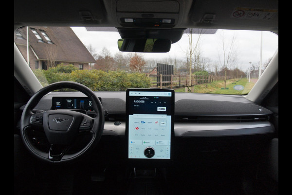 Ford Mustang Mach-E Extended RWD 98 kWh | SOH 94% | Panoramadak | Bang & Olufsen | 360 Camera | Apple Carplay |