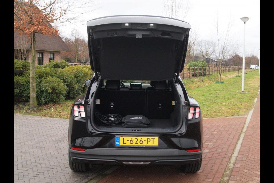 Ford Mustang Mach-E Extended RWD 98 kWh | SOH 94% | Panoramadak | Bang & Olufsen | 360 Camera | Apple Carplay |