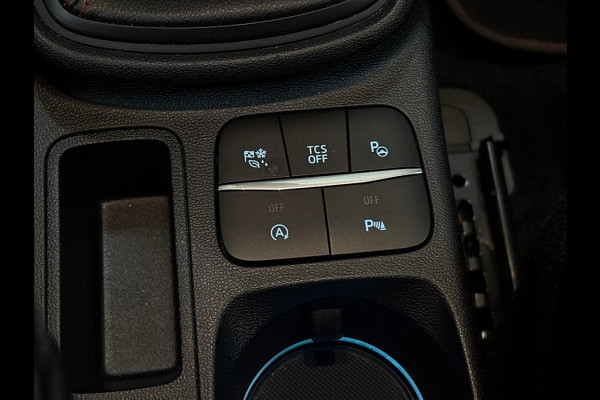 Ford Fiesta BWJ 2020 | 1.0T 124PK Hybrid ST-Line X | PANO DAK | STOEL&STUUR VERW | CAMERA A | CARPLAY | NAVI  | CLIMA | CRUISE | PDC 2X |