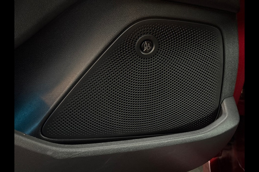 Ford Fiesta BWJ 2020 | 1.0T 124PK Hybrid ST-Line X | PANO DAK | STOEL&STUUR VERW | CAMERA A | CARPLAY | NAVI  | CLIMA | CRUISE | PDC 2X |