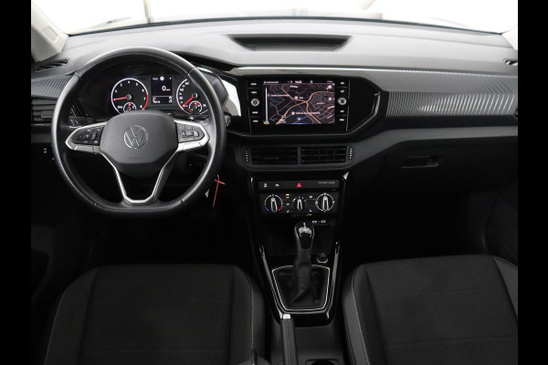 Volkswagen T-Cross 1.0 TSI Life | Automaat | Stoelverwarming | Camera | Adaptive cruise | Carplay | 17'' | Sportstoelen | Navigatie | Parkeerhulp | Airco | Bluetooth