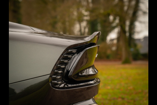 Aston Martin Vanquish | Minotaur Green | Bronze dreamlines | Carbon interior | Stoelventilatie