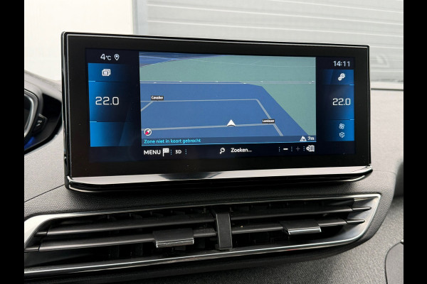 Peugeot 3008 1.2 PureTech Blue Premium / NAP / TREKHAAK / OH