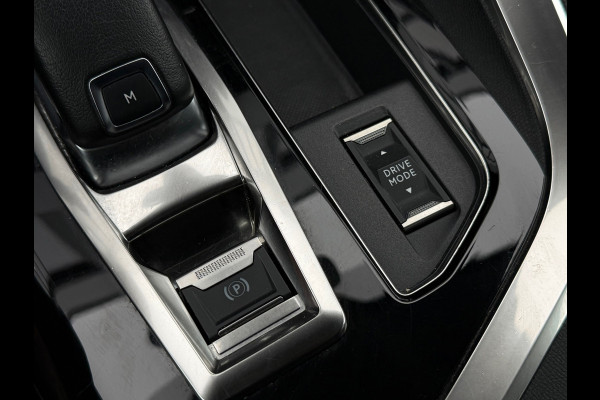 Peugeot 3008 1.2 PureTech Blue Premium / NAP / TREKHAAK / OH