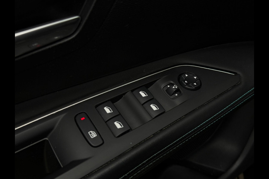 Peugeot 3008 1.2 PureTech Blue Premium / NAP / TREKHAAK / OH