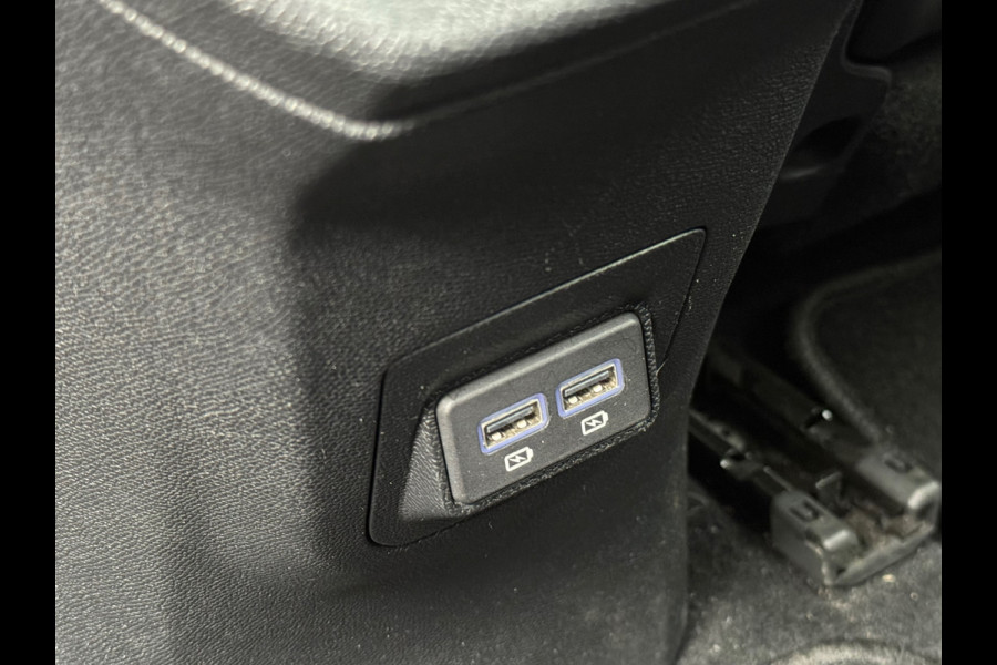 Peugeot 3008 1.2 PureTech Blue Premium / NAP / TREKHAAK / OH