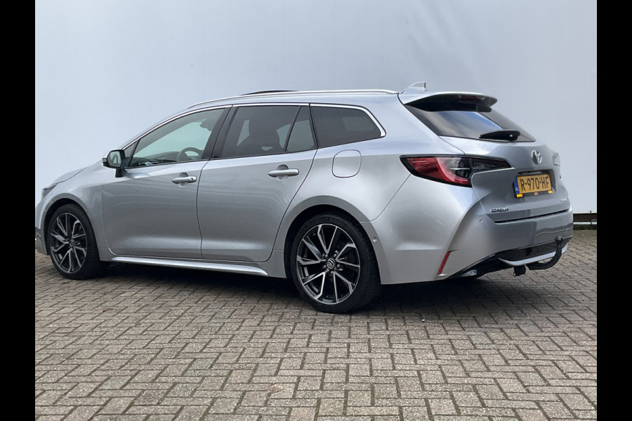 Toyota Corolla Touring Sports 2.0 Hybrid Executive Pano.dak Stoelverw. Adapt.Cruise Trekhaak 1Eig