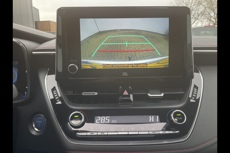 Toyota Corolla Touring Sports 2.0 Hybrid Executive Pano.dak Stoelverw. Adapt.Cruise Trekhaak 1Eig