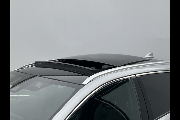 Toyota Corolla Touring Sports 2.0 Hybrid Executive Pano.dak Stoelverw. Adapt.Cruise Trekhaak 1Eig