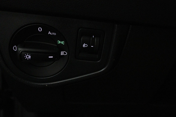 Volkswagen Polo 1.0 TSI Life (NAVIGATIE, PARKEERSENSOREN, CARPLAY, CRUISE CONTROL ADAPTIEF)