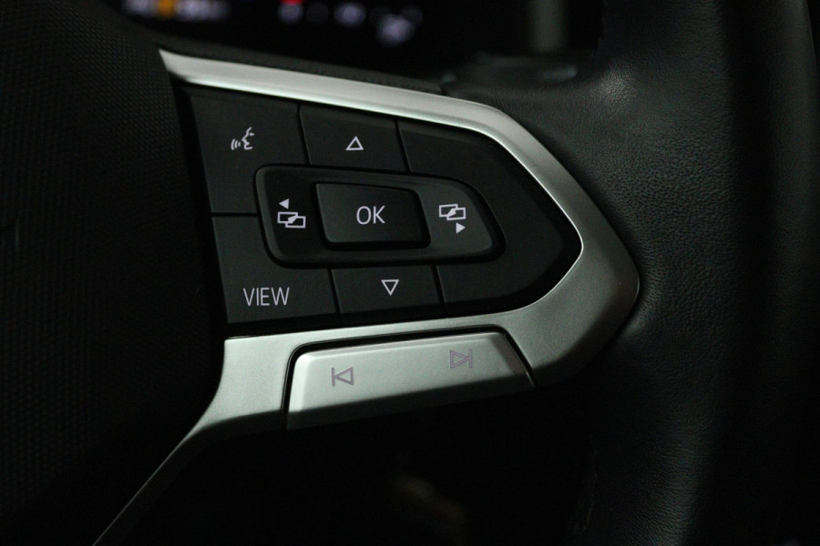 Volkswagen Polo 1.0 TSI Life (NAVIGATIE, PARKEERSENSOREN, CARPLAY, CRUISE CONTROL ADAPTIEF)