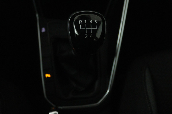 Volkswagen Polo 1.0 TSI Life (NAVIGATIE, PARKEERSENSOREN, CARPLAY, CRUISE CONTROL ADAPTIEF)