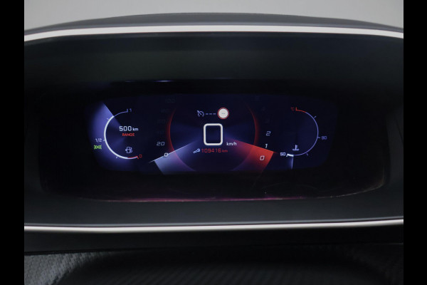 Peugeot 2008 1.2 PureTech Blue Lease Allure Sport (APPLE CARPLAY,NAVI,CAMERA,360 VIEW,DIGITAL COCKPIT,CRUISE,SPORTSTOELEN)