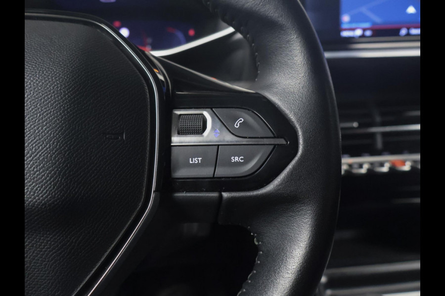 Peugeot 2008 1.2 PureTech Blue Lease Allure Sport (APPLE CARPLAY,NAVI,CAMERA,360 VIEW,DIGITAL COCKPIT,CRUISE,SPORTSTOELEN)