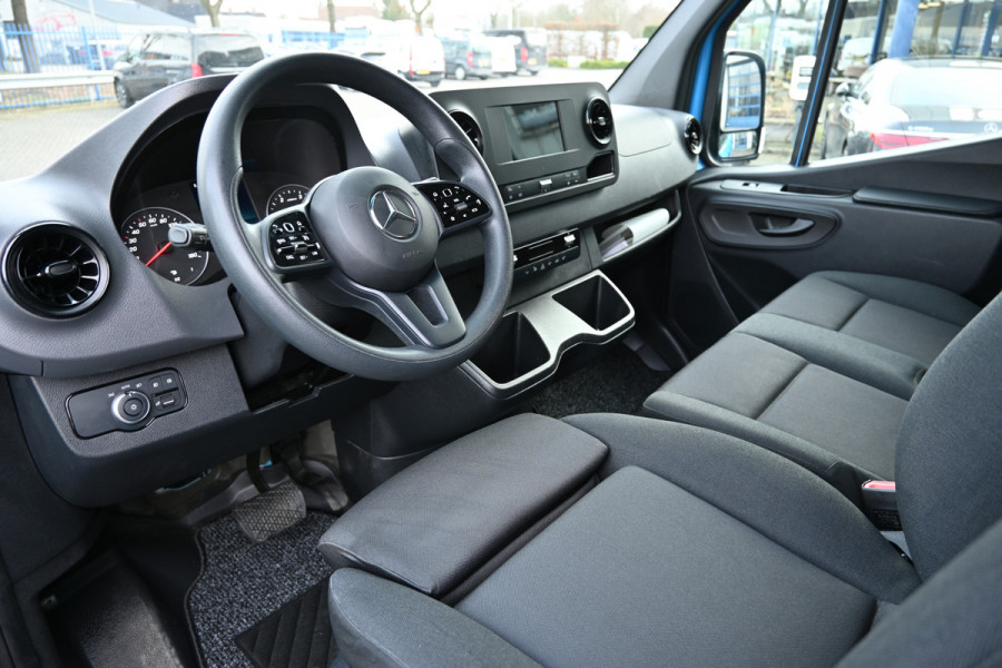 Mercedes-Benz Sprinter 319 CDI L3H2 LED, Geveerde stoel, Navigatie met camera