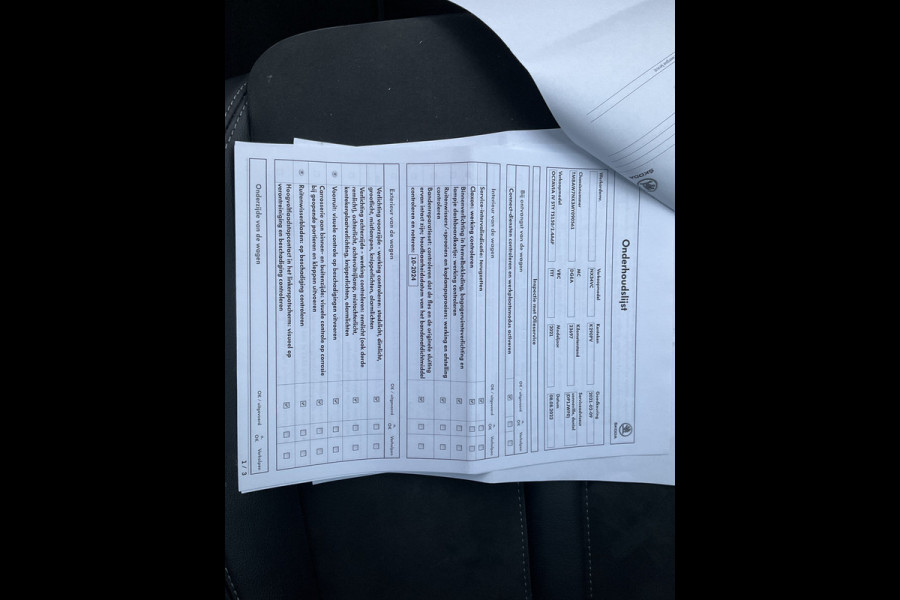 Škoda Octavia 1.4 TSI iV 259pk PHEV Carplay Cam Stoelverw. Business Edition Plus Plug-in