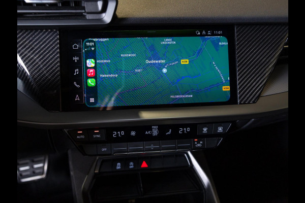 Audi A3 Sportback 35 TFSI S edition / 150pk / Adaptieve cruise control / Alcantara stuurwiel /