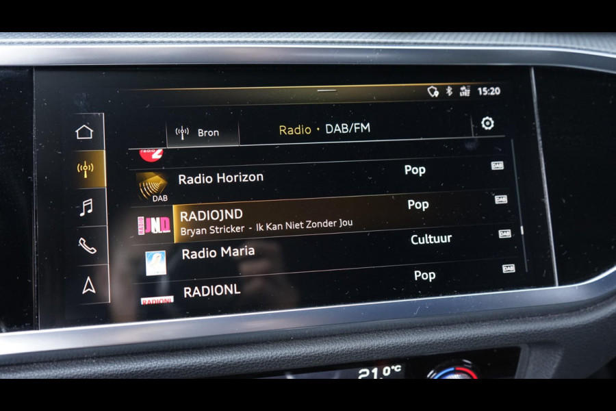 Audi Q3 Sportback 35 TFSI 3x S-Line BLACK OPTIK AUTOMAAT-AUDI SOUND-CAMERA-CARPLAY-KEYLESS-MATRIX-NAVIGATIE