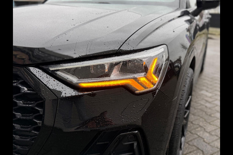Audi Q3 Sportback 35 TFSI 3x S-Line BLACK OPTIK AUTOMAAT-AUDI SOUND-CAMERA-CARPLAY-KEYLESS-MATRIX-NAVIGATIE