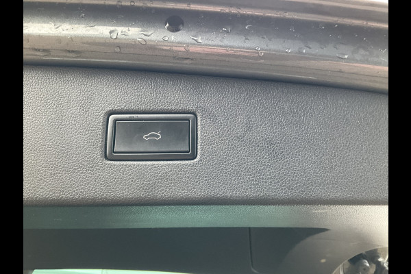 Volkswagen Tiguan 1.5 TSI ACT R-Line CarplayComfortline Business