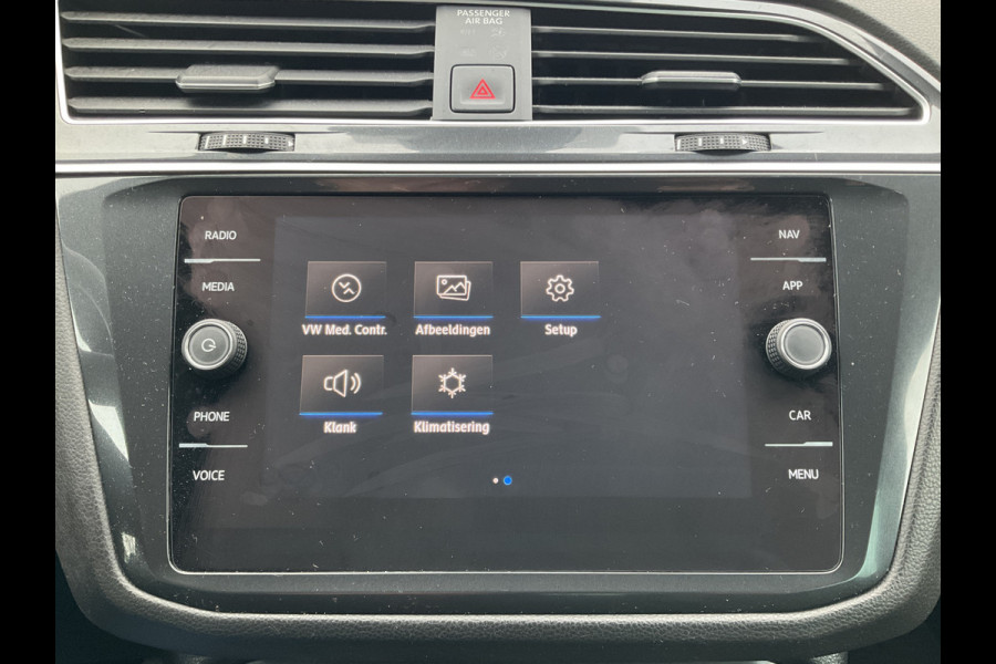 Volkswagen Tiguan 1.5 TSI ACT R-Line CarplayComfortline Business