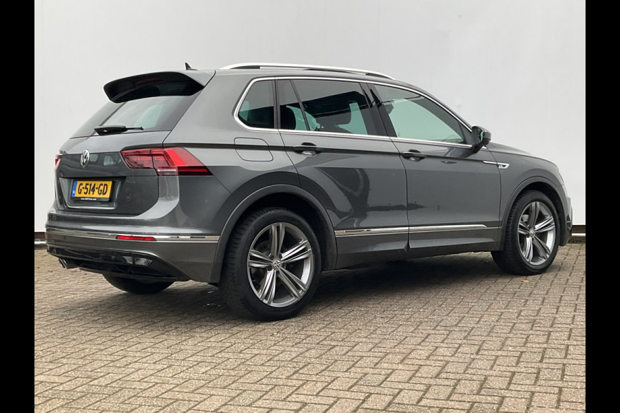 Volkswagen Tiguan 1.5 TSI ACT R-Line CarplayComfortline Business