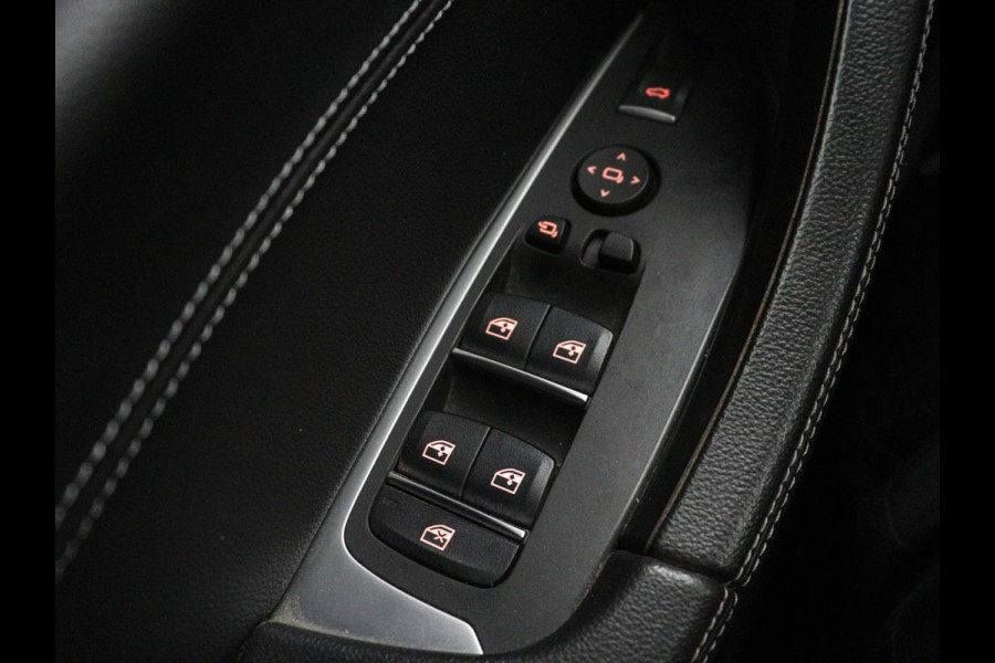 BMW X3 xDrive20i High Executive | M Sport | 1e eigenaar | Head-Up | Leder | Trekhaak | Stoelverwarming | Harman/Kardon | Camera | Keyless | Adaptive Drive | Sfeerverlichting | Full LED | Sportstoelen