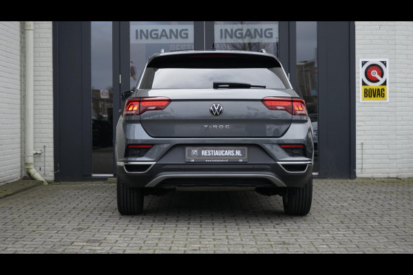 Volkswagen T-Roc 1.5 TSI Sport AUTOMAAT-ACC-CAMERA-CLIMA-FULL LED-KEYLESS-NAVIGATIE-PANORAMA-VIRTUEEL-VOLLEDER-STOELVERWARMING