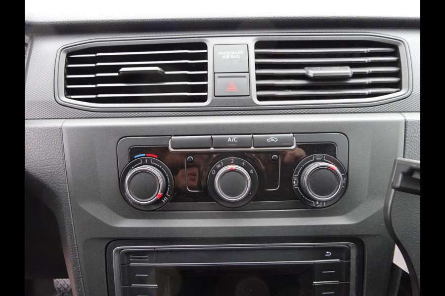 Volkswagen Caddy 2.0 TDI L2H1 VW MAXI LAADRUIMTE INRICHTING AIRCO CRUISE ALARM PDCM