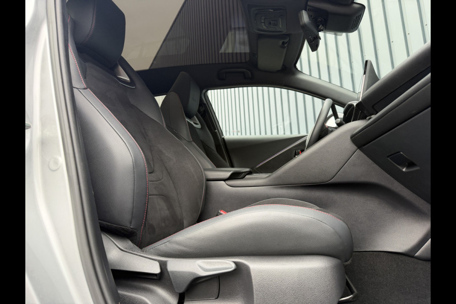 Toyota C-HR 2.0 Plug-in Hybrid 220 GR SPORT | Pano dak | Head-up | Rijklaar!!!