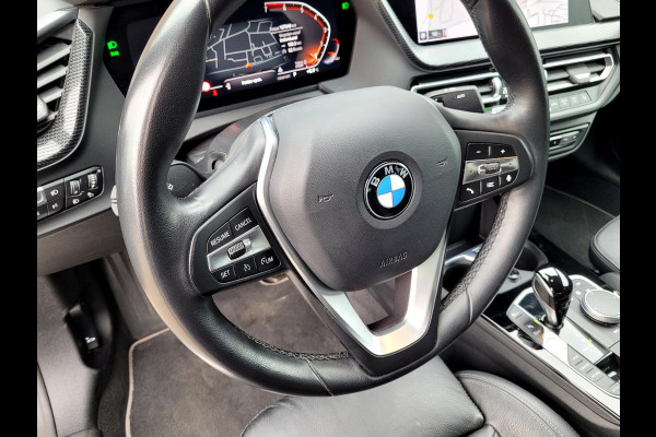 BMW 2 Serie Gran Coupé 218i Sport-Line Camera, HiFi, Tr.haak (1e eig. NL BTW)