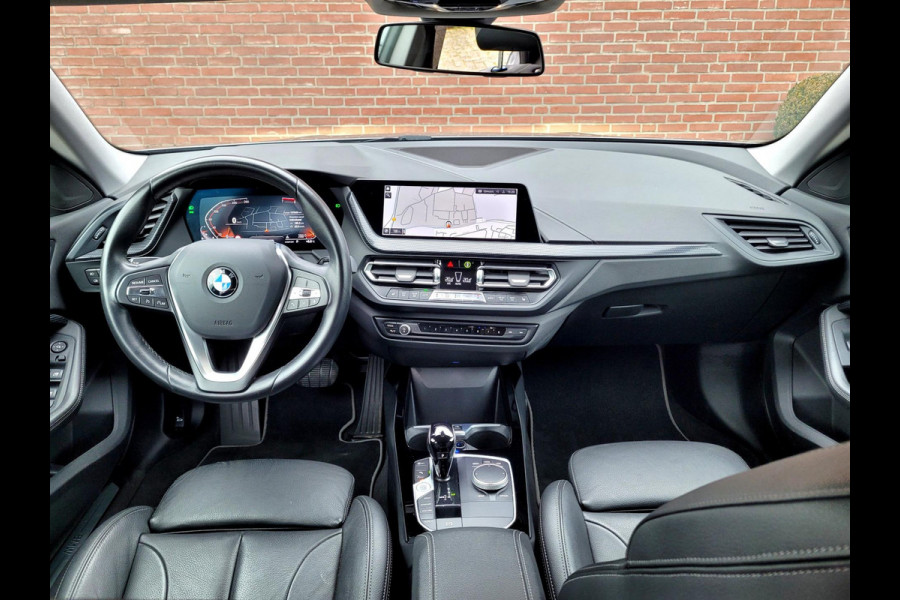 BMW 2 Serie Gran Coupé 218i Sport-Line Camera, HiFi, Tr.haak (1e eig. NL BTW)